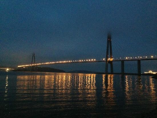 海参崴俄罗斯岛跨海大桥-海参崴必去景点