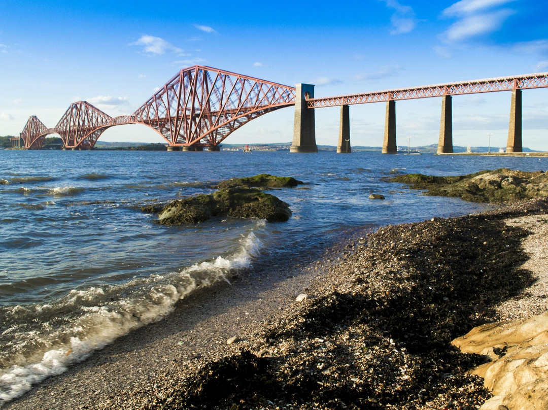 Forth Bridges Walking Tours-南昆斯费里必去景点