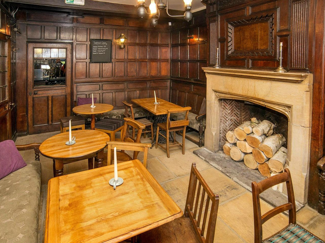 The Cardinal's Hat Inn