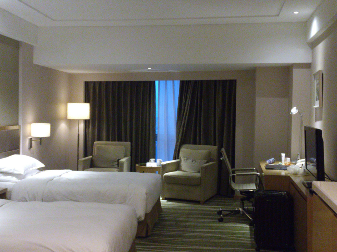 世茂假日酒店主图