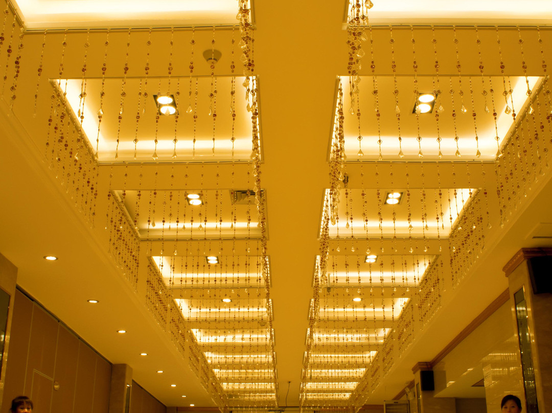 兴平盛凯大酒店主图