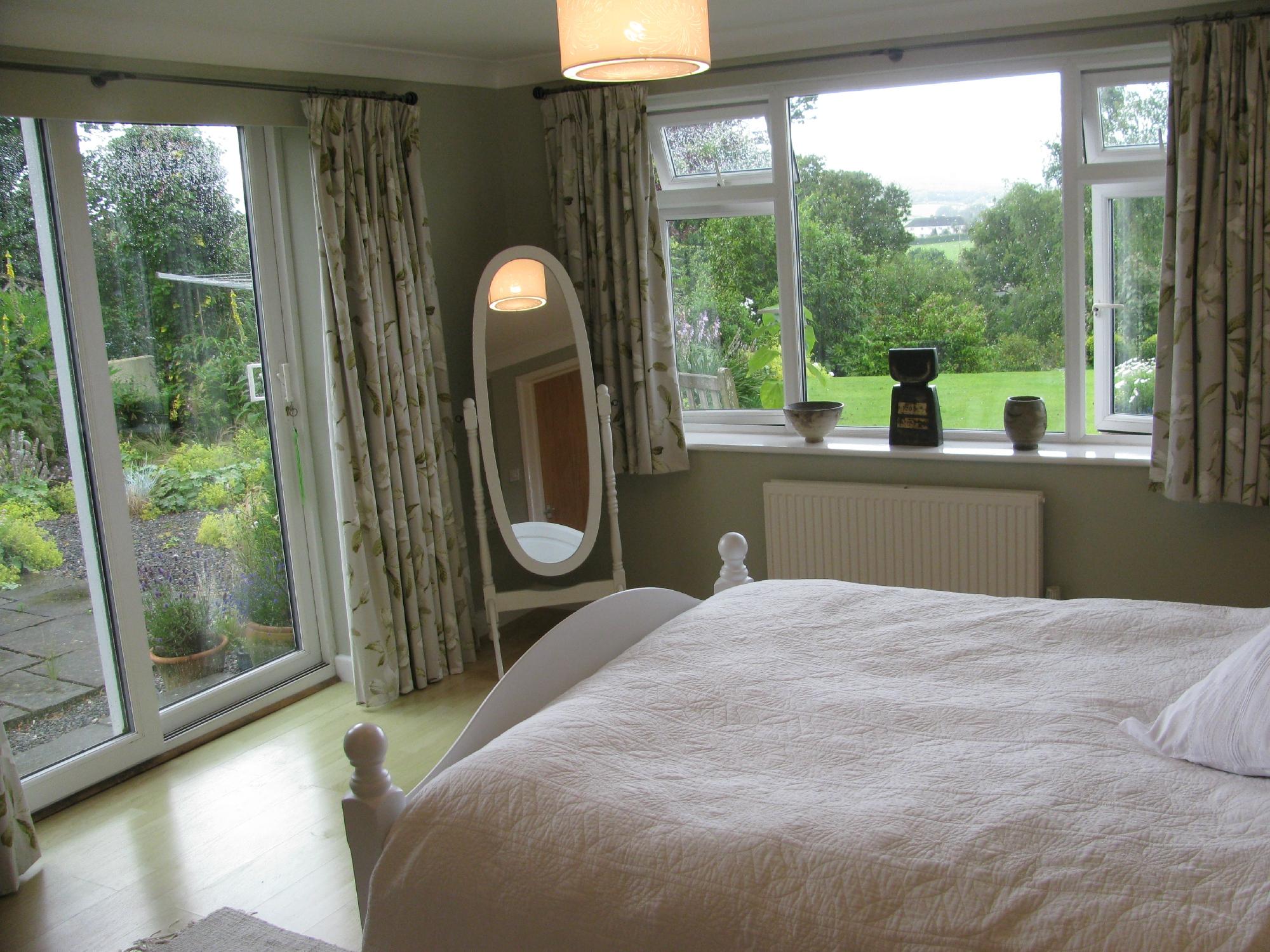 Broadhayes B&B-官方