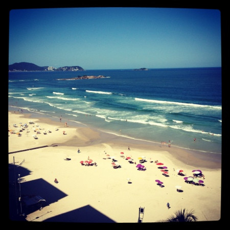 Praia de Pitangueiras-瓜鲁雅必去景点