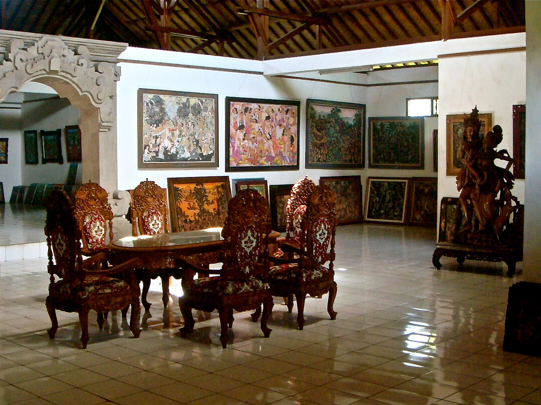 Nyoman Ada Gallery景点图片