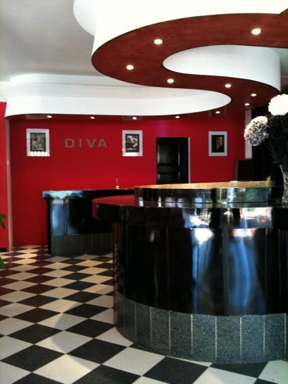 Bar Diva-圣庞沙必去景点