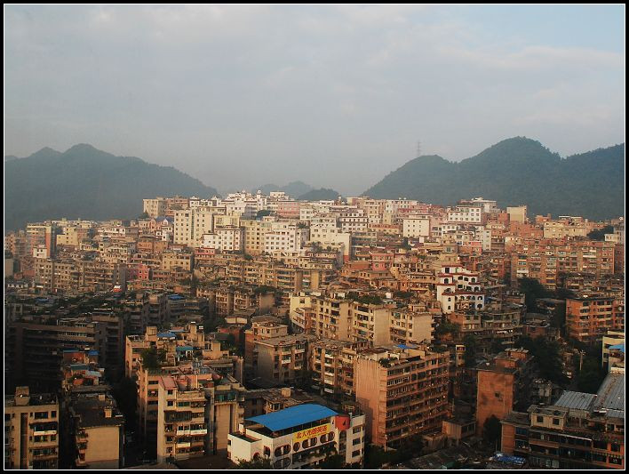 贵阳天怡豪生大酒店(黔灵山公园地铁站店）主图