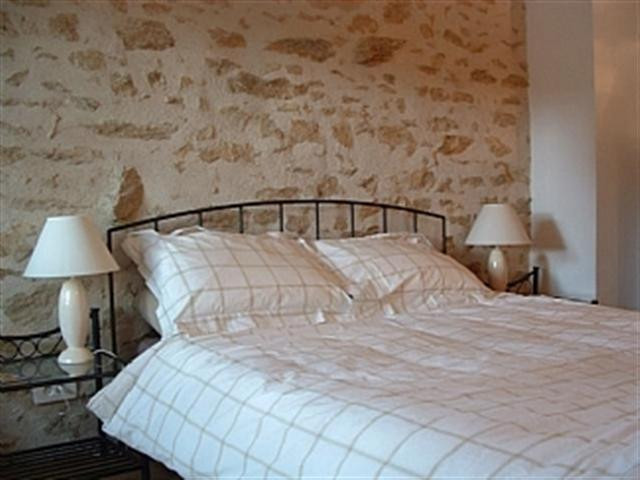 Paul's Barn in France主图