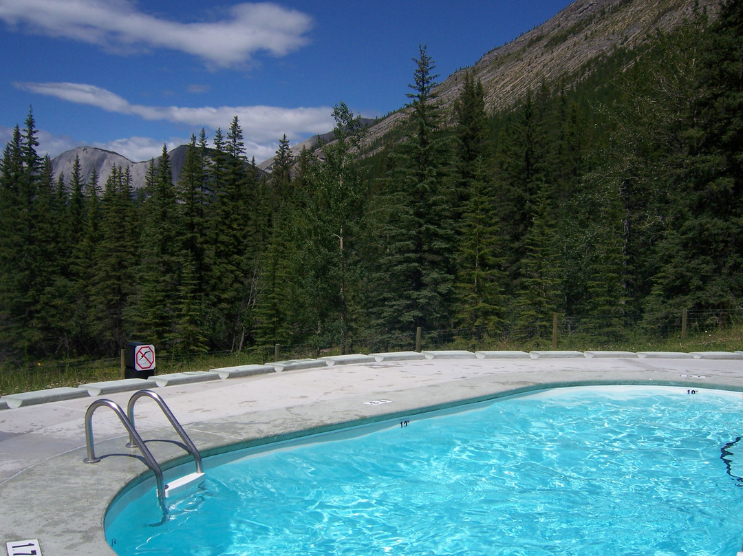 梅耶特温泉-兴顿必去景点