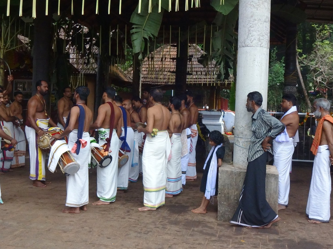 Lokamalayar Kavil Ambalam @ Lokanarkavu temple景点图片