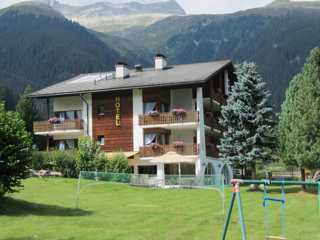 Curaglia酒店住宿-Hotel Montana