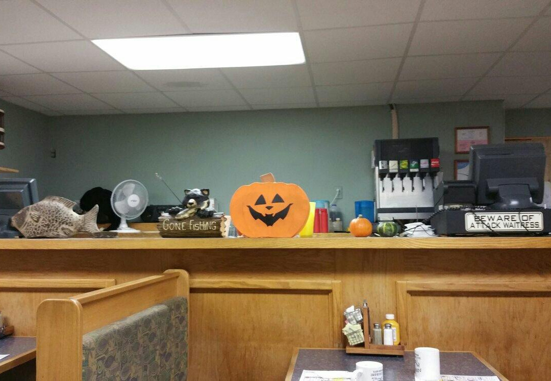 Mio餐馆和美食-Paddle Inn