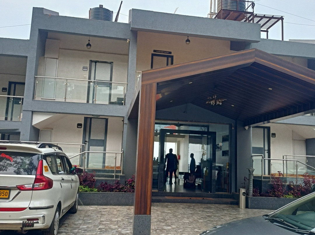 Cloud Mist Resort and Spa主图