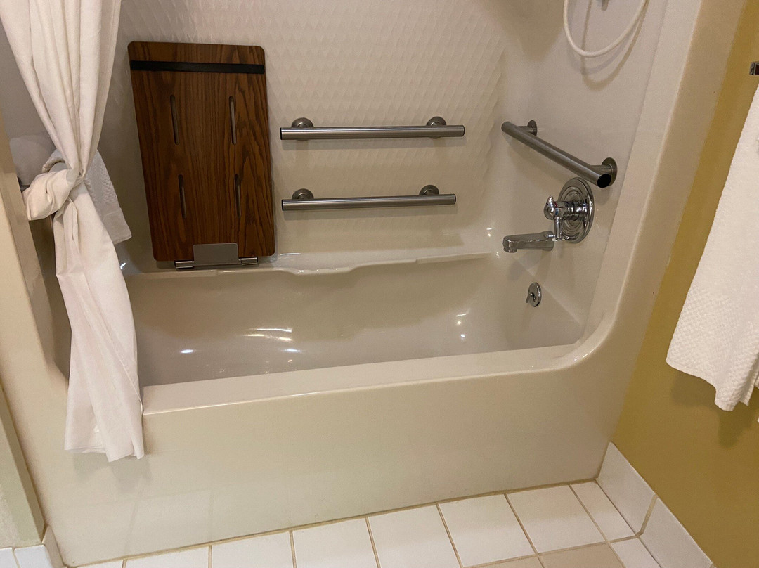 Spark by Hilton Lynchburg