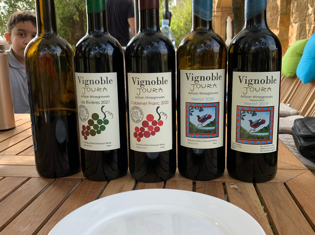 Vignoble Joura-Mazraat Kfar Dibiane必去景点