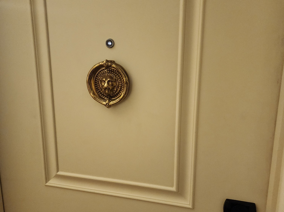 圣塔巴巴拉旅馆主图