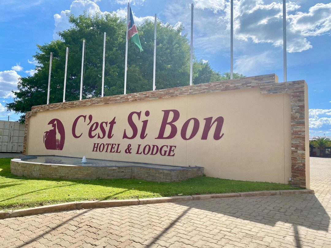 C'est Si Bon Hotel主图