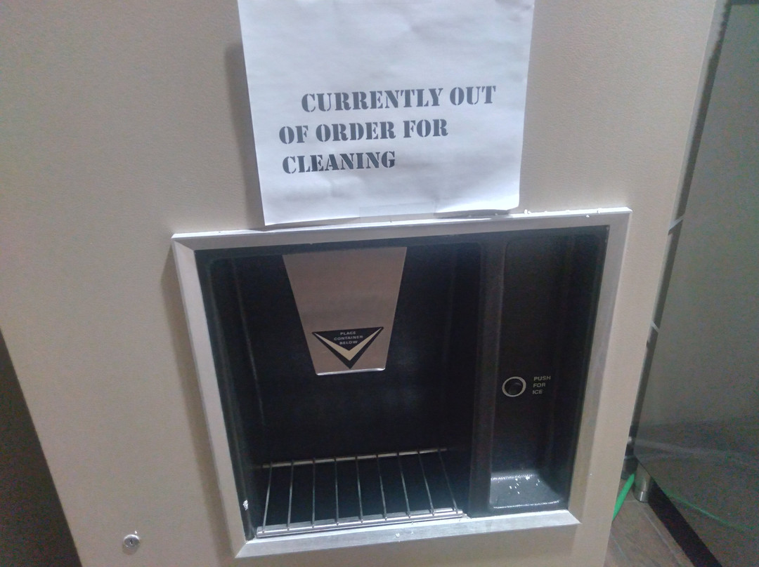 Comfort Suites Terre Haute University Area主图