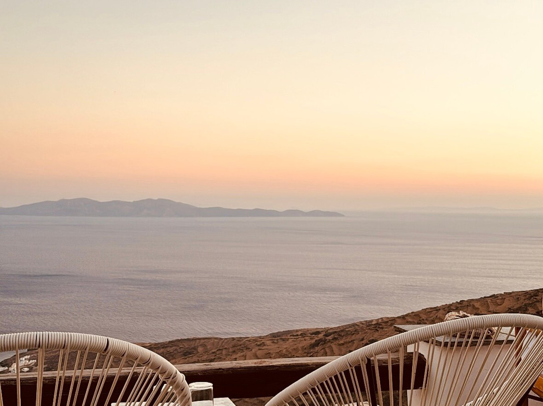 Sunset Bar Tinos景点图片