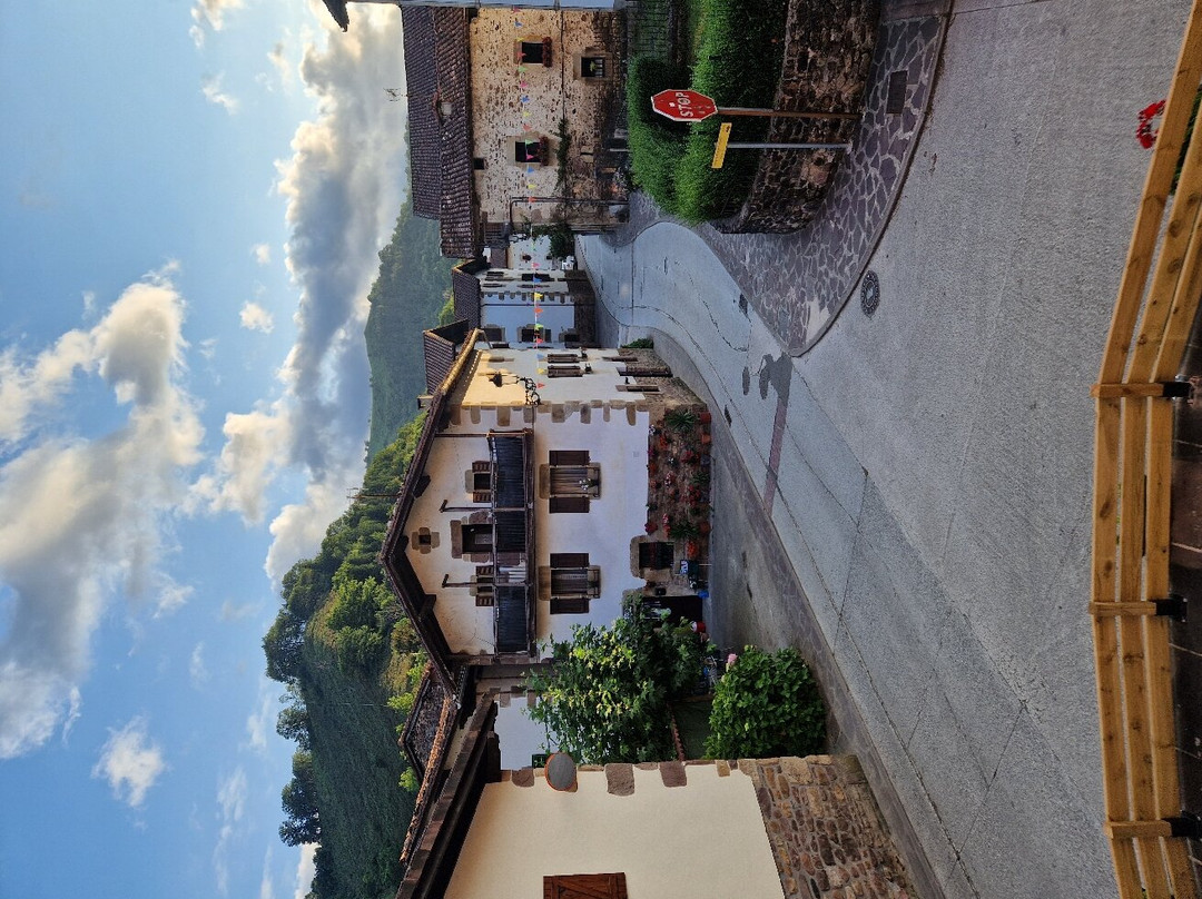 Apartamentos Turísticos Tresanea主图