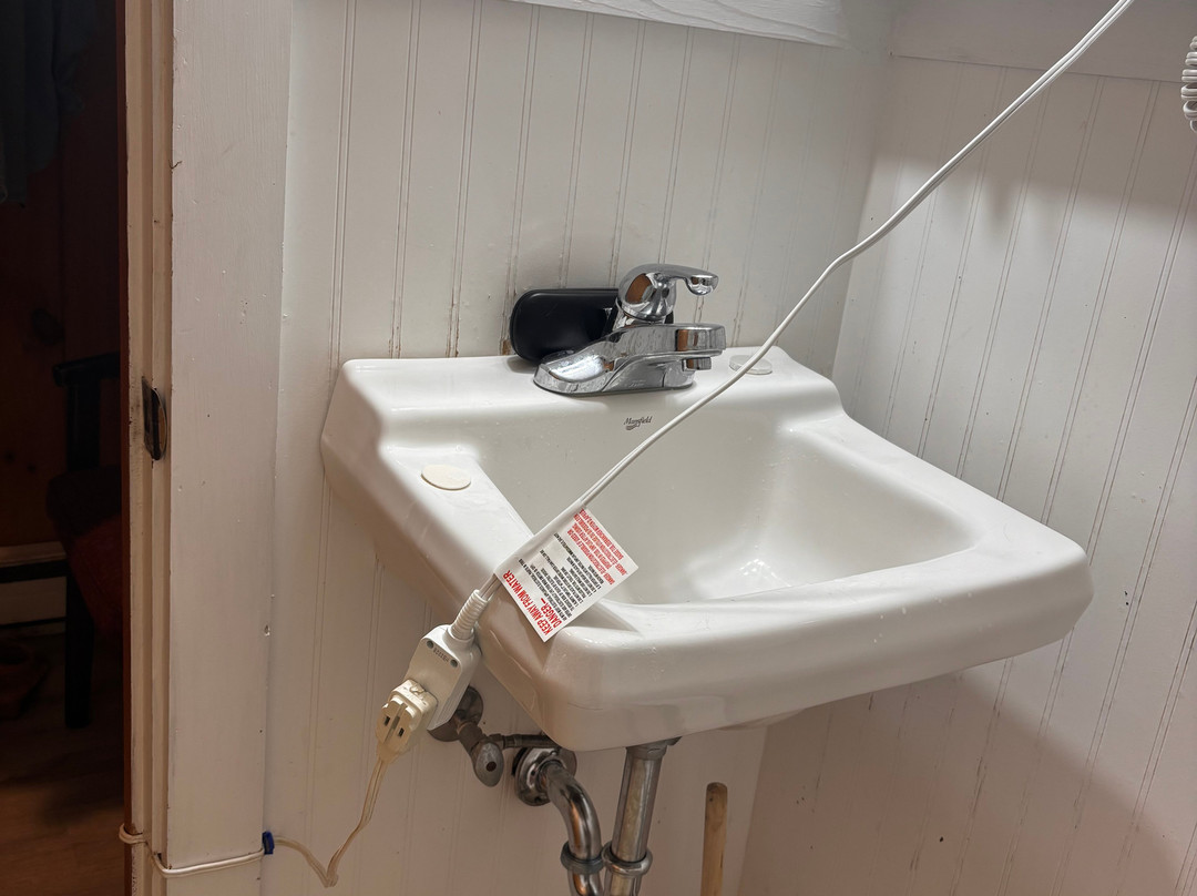 Ne'r Beach Motel主图