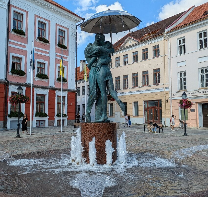 Tartu Town Hall Square-塔尔图必去景点