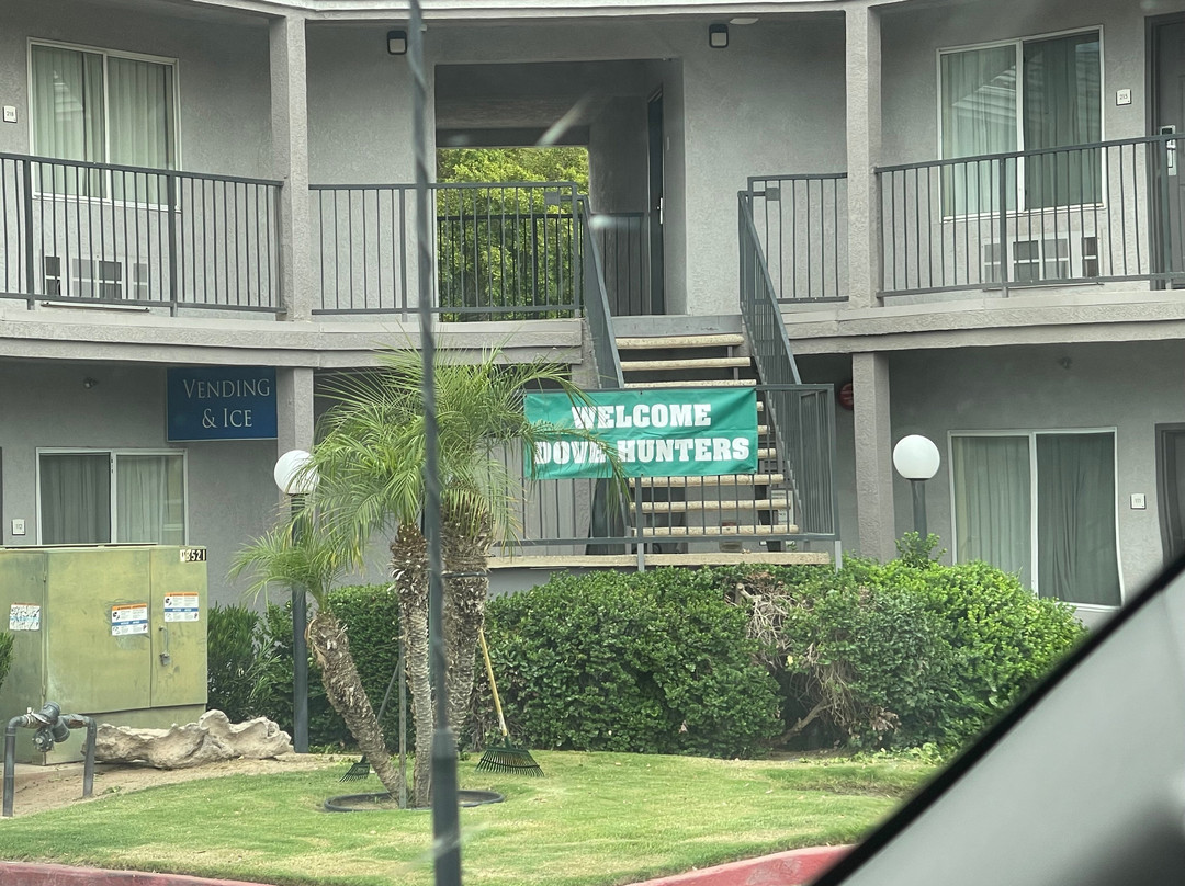 布劳利旅馆主图