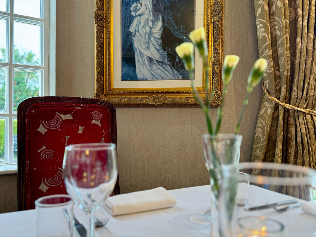 林间别墅酒店主图