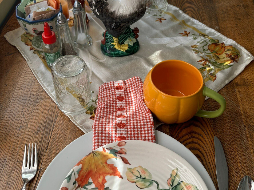 Hatchery House主图