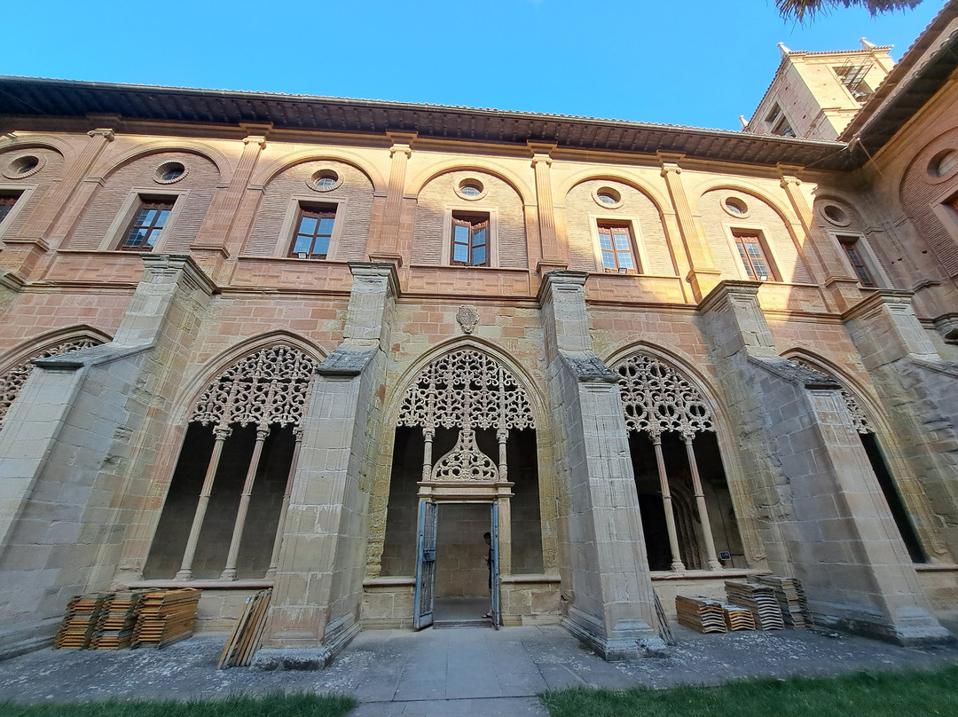 Monasterio de Santa Maria La Real-纳赫拉必去景点