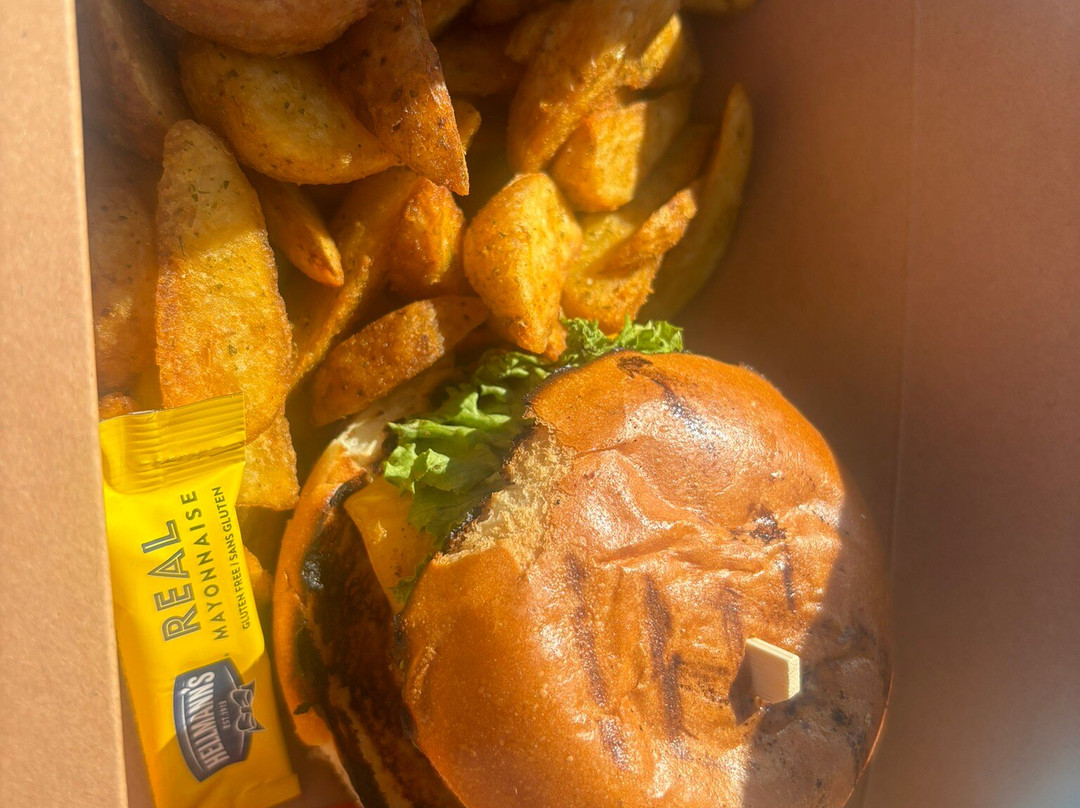 Amnissos Beach-Karteros必去景点