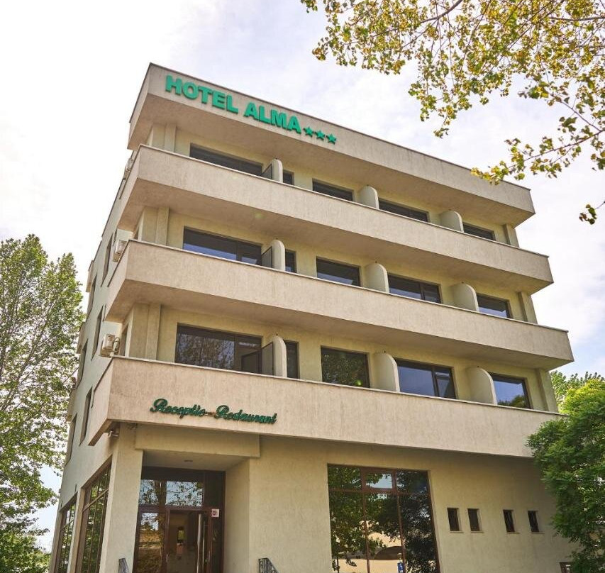 Hotel Alma主图