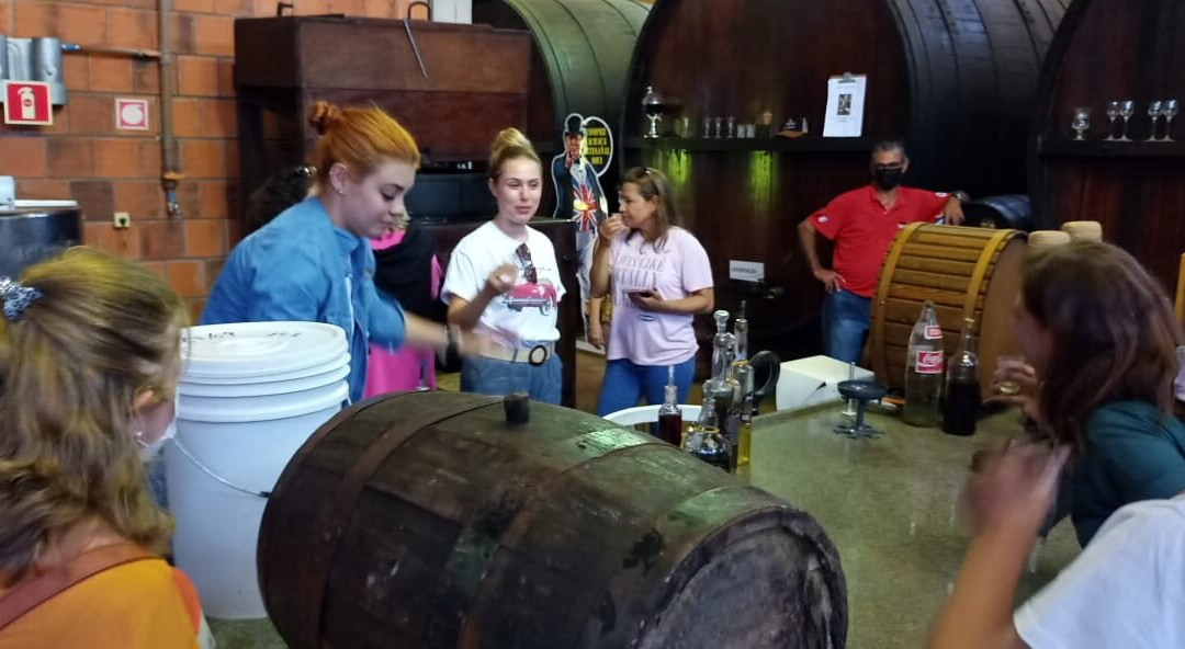 Cachaçaria John Bull-Londrina必去景点