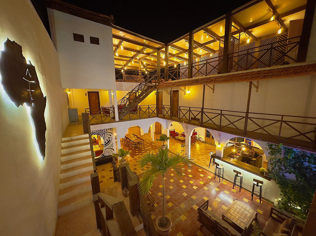 Fly Fishes Hotel主图