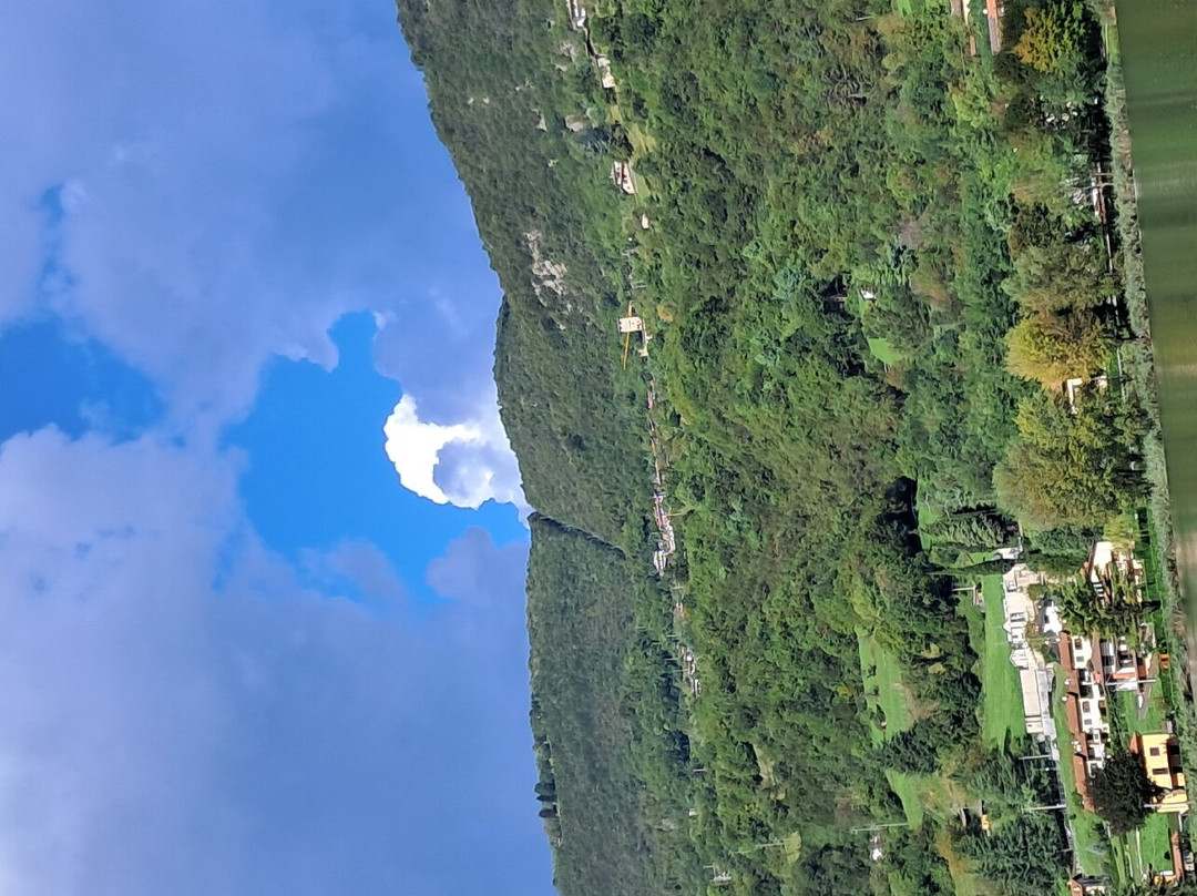 Lago Di Endine景点图片
