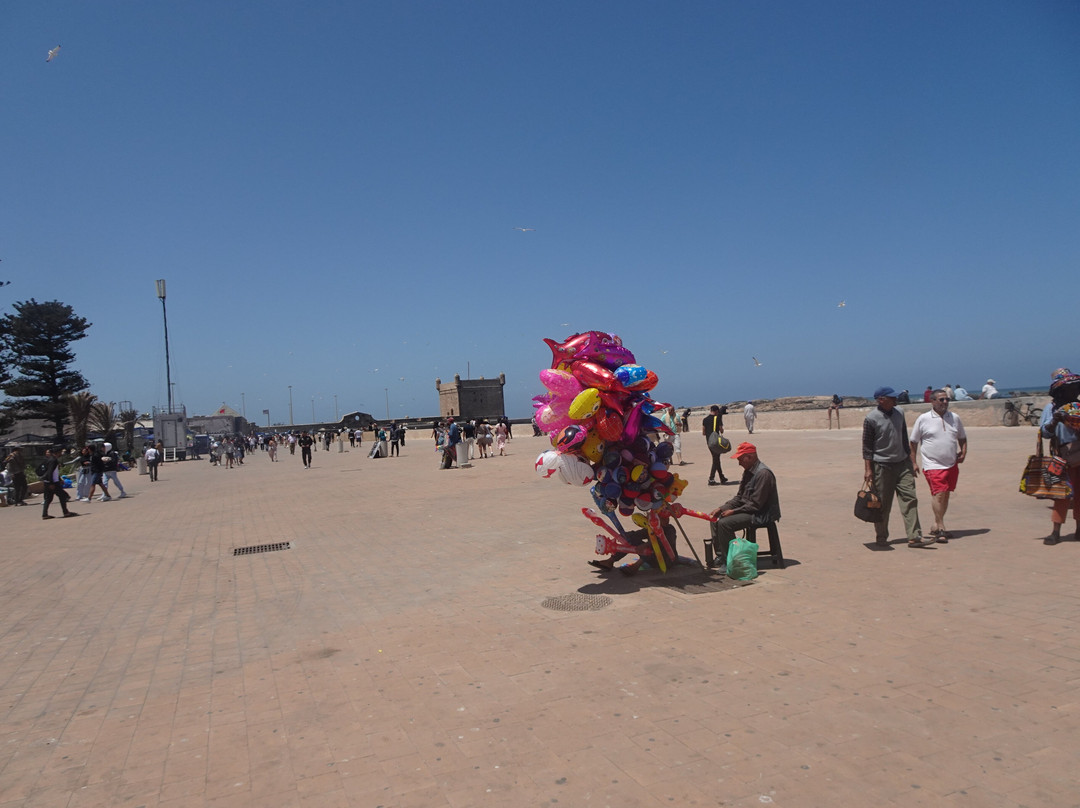 Place Moullay Hassan-索维拉必去景点