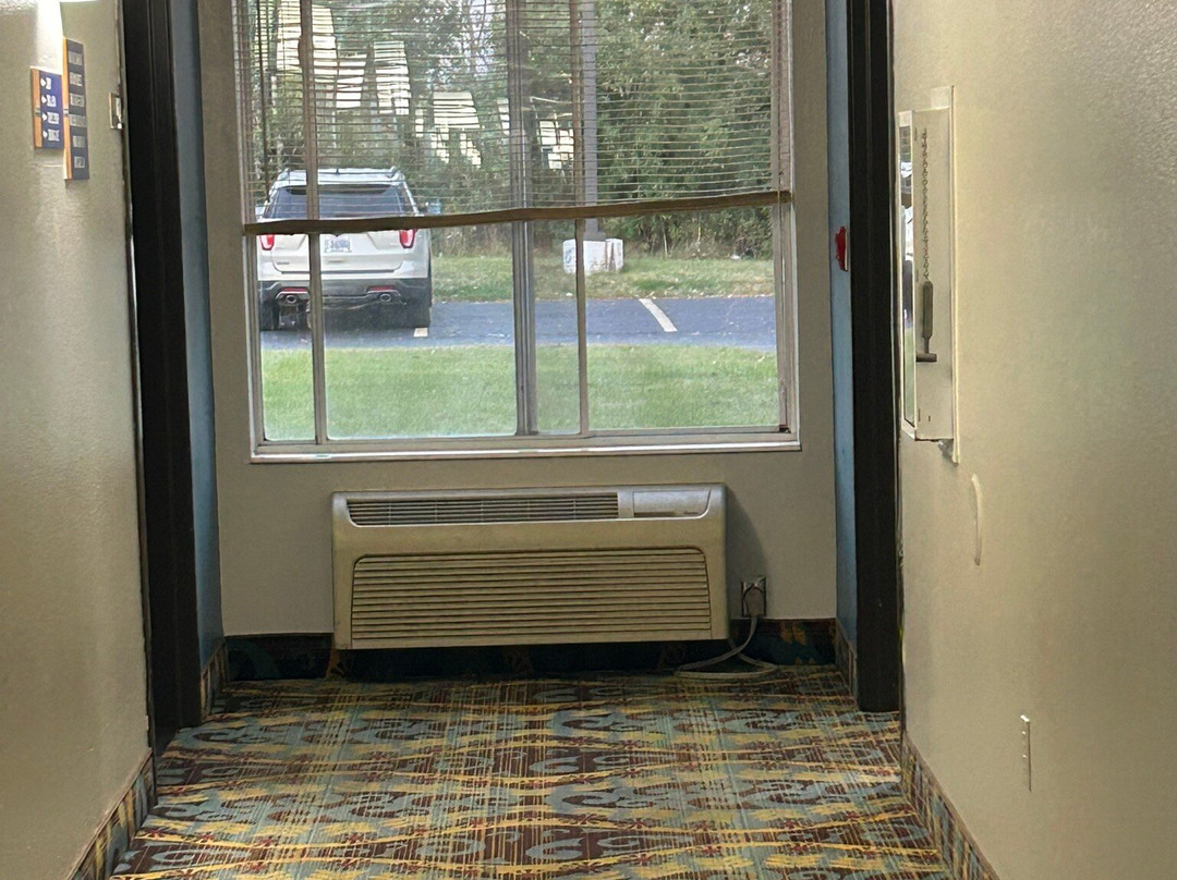 Days Inn by Wyndham Madison NE/Windsor主图