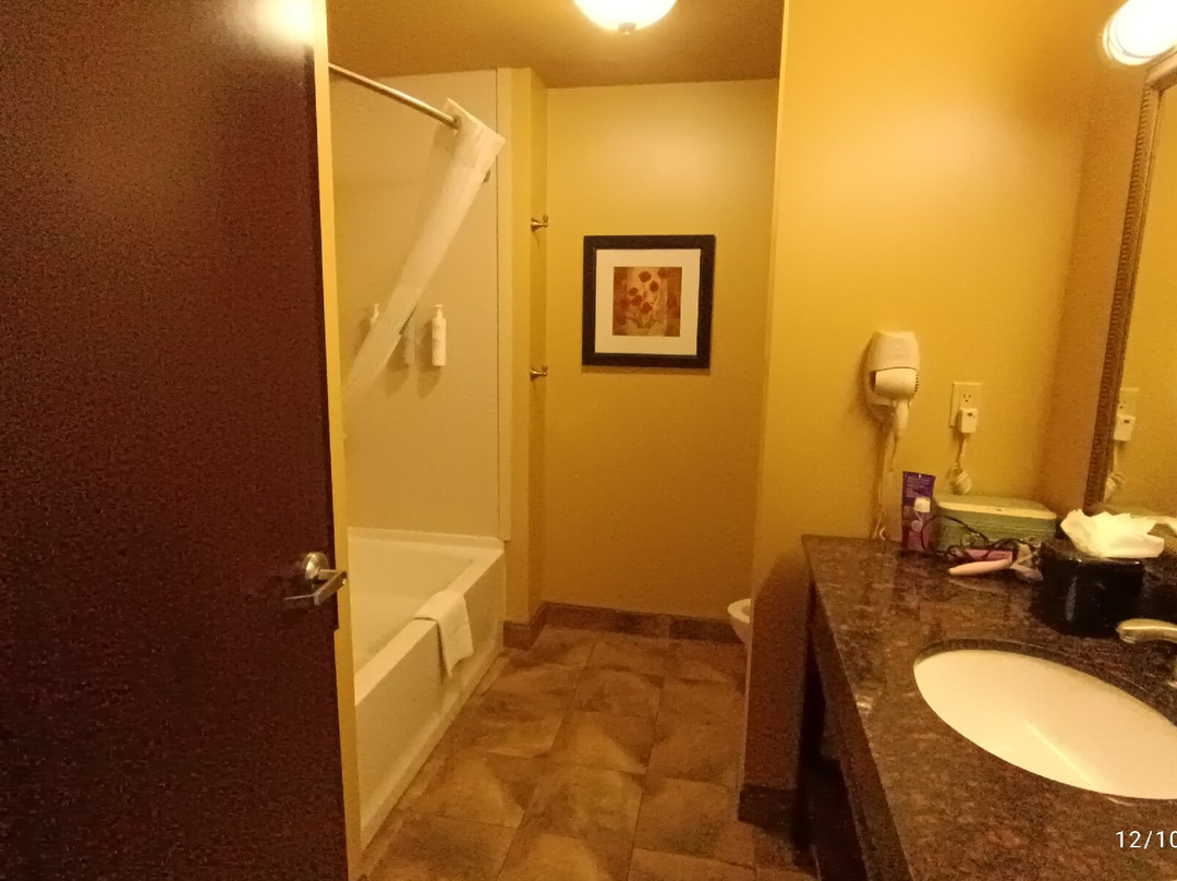 Hampton Inn & Suites Mission主图