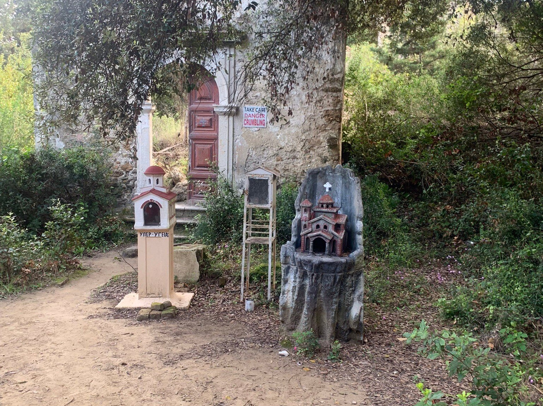 Monastery of the Blessed Virgin Mary-Kavos必去景点
