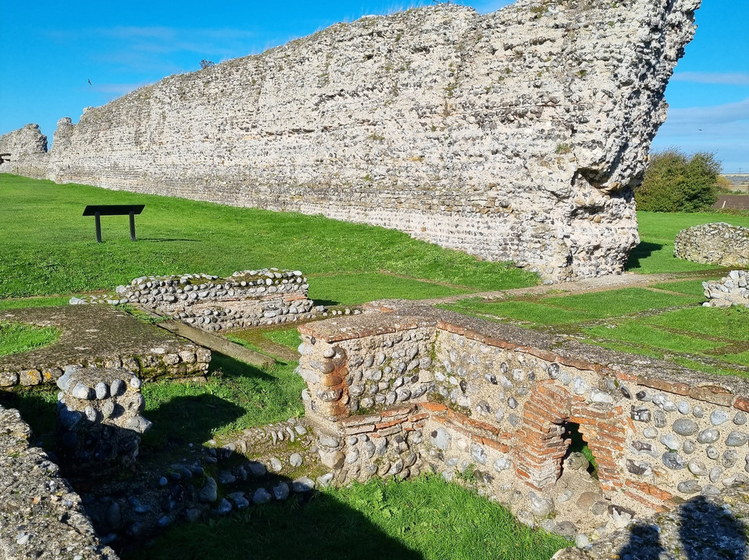 Richborough Roman Fort and Amphitheatre景点图片
