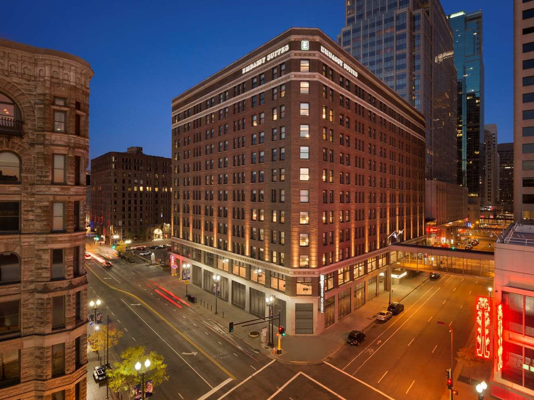 Embassy Suites by Hilton Minneapolis Downtown