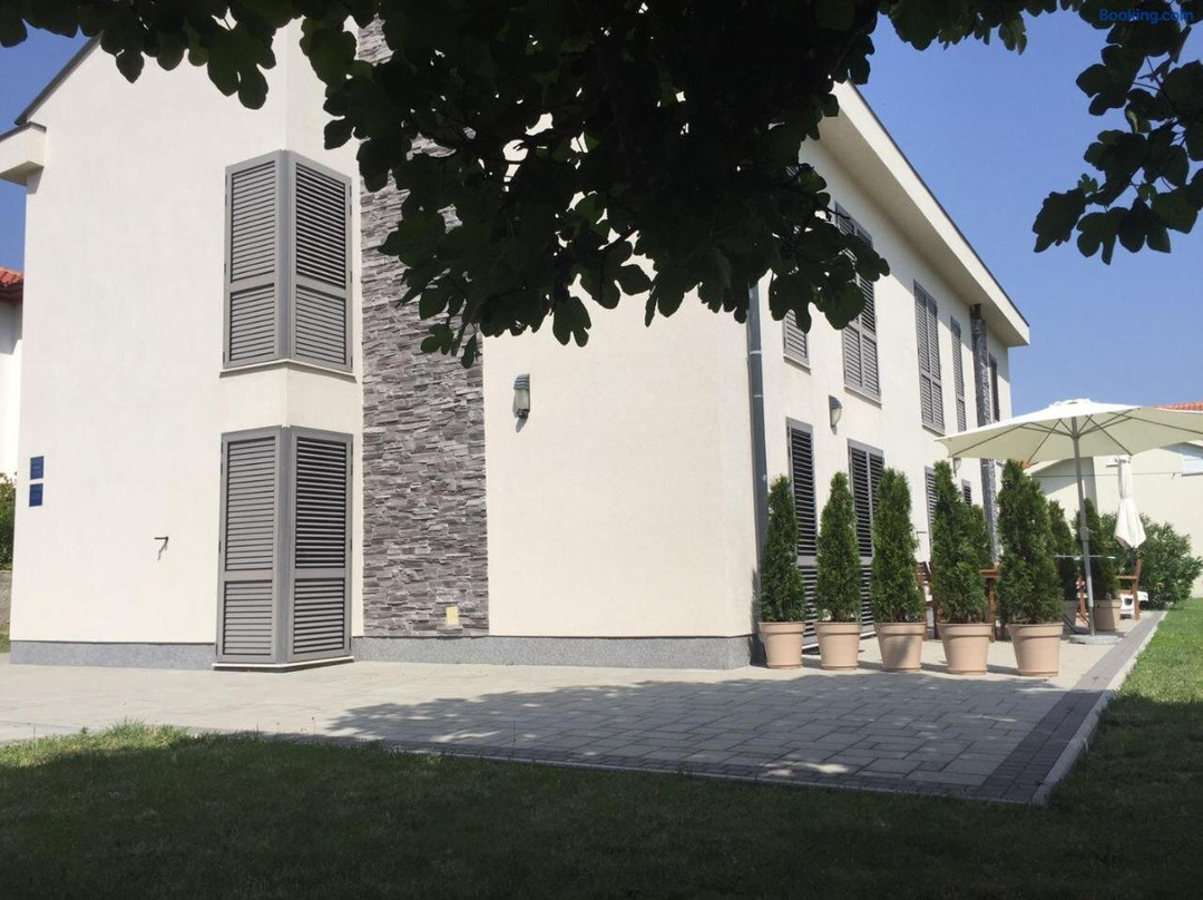 Apartments Santis10