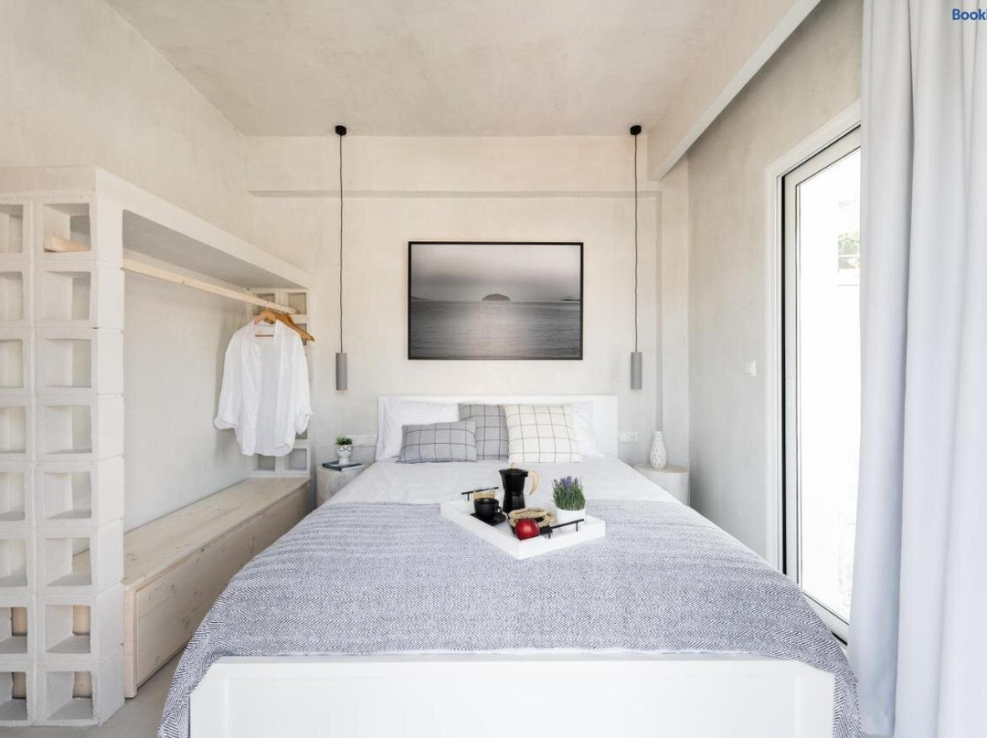 Iraklitsa Suites