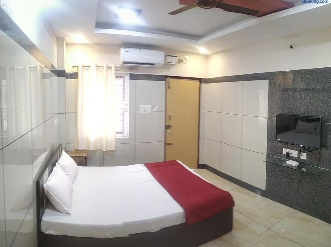 Sar Raj SR Residency主图