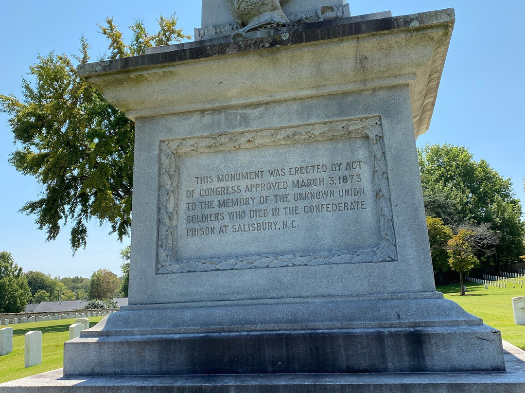 Historic National Cemetery and Confederate Prison Site景点图片