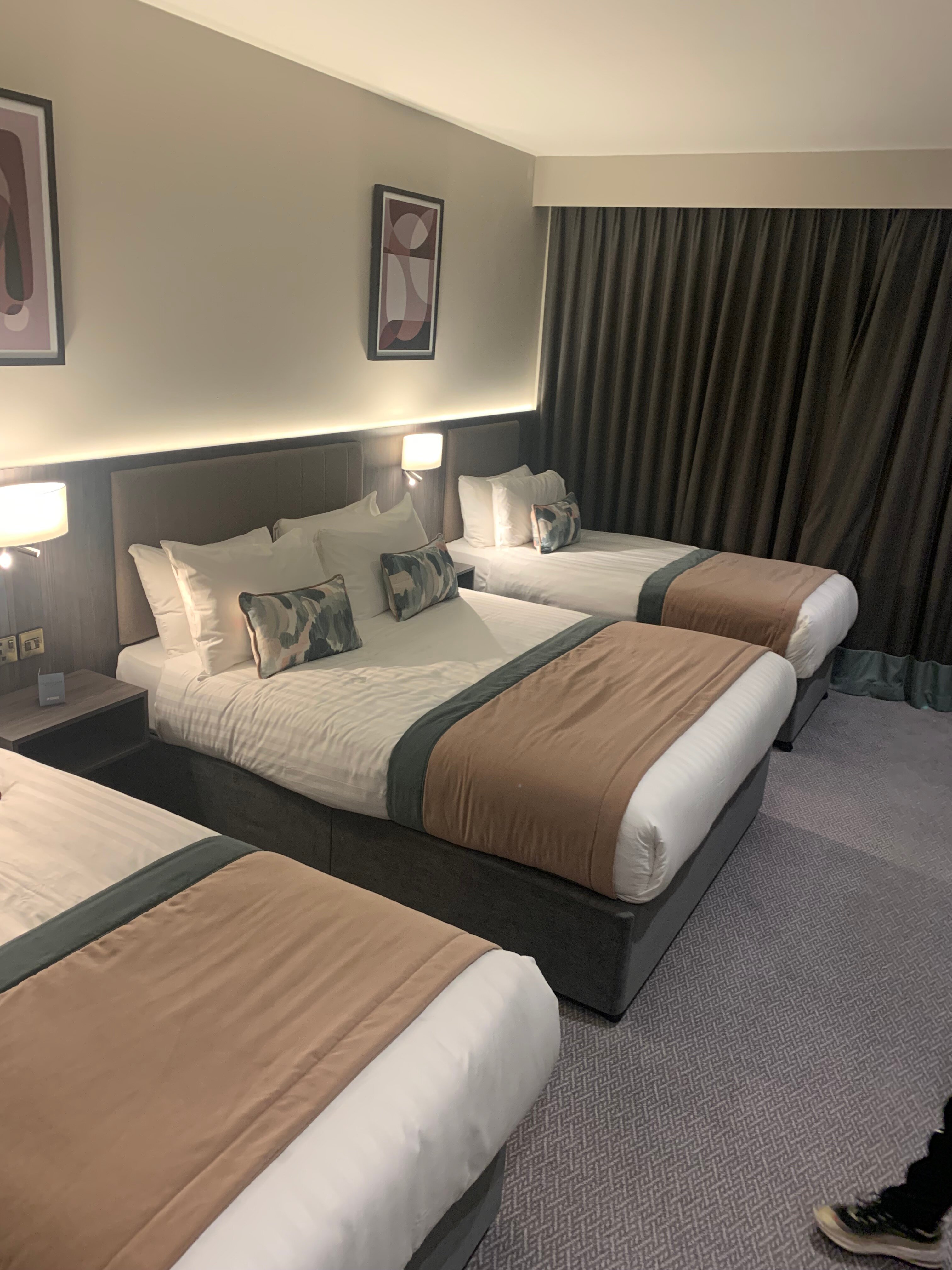 The McWilliam Park Hotel-客卧
