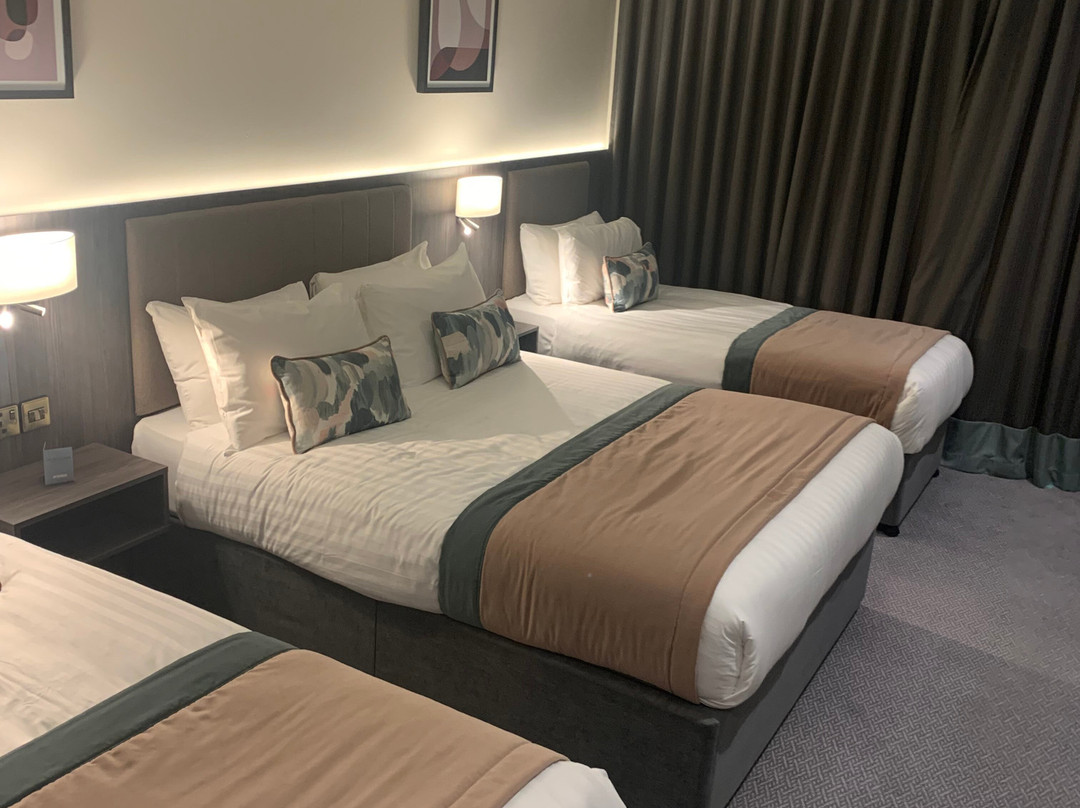 The McWilliam Park Hotel主图