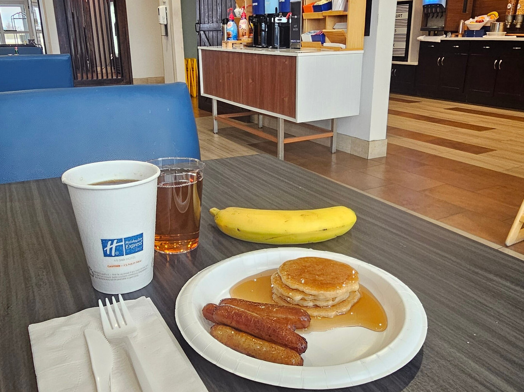 Holiday Inn Express & Suites West Memphis By IHG主图