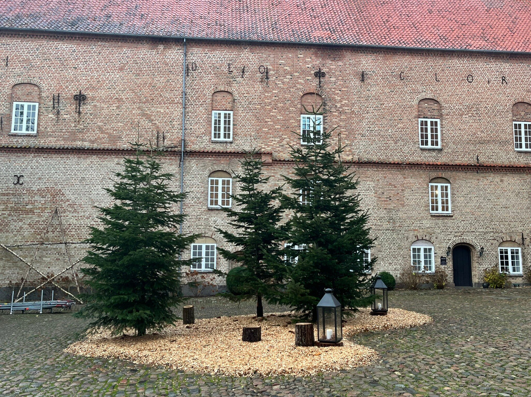 Holckenhavn Slot主图