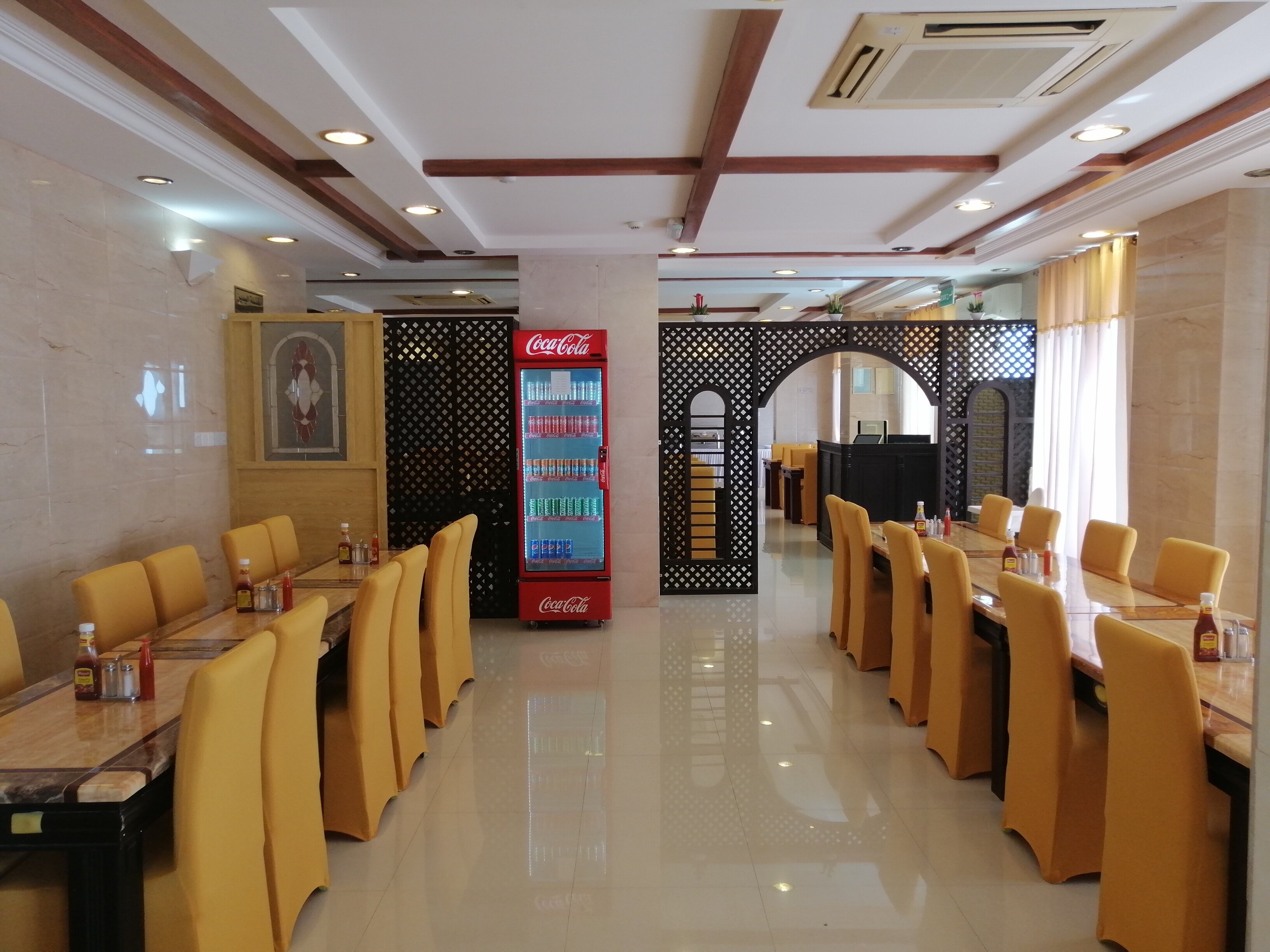 Nizwa Hotel Apartments-餐饮