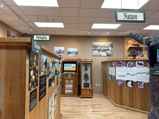 Florida's Natural Visitor Center-莱克威尔士必去景点